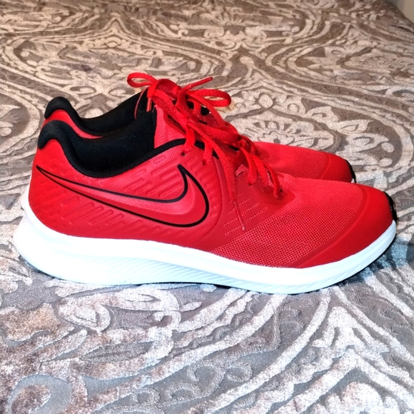 Nike Other - Nike Big Boys Star Runner 2  Sneakers (Size 7Y - Red/Black-AQ3542-600)-EXCELLENT